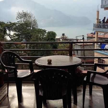 Hotel Bhadrakali Pokhara Inn Bagian luar foto