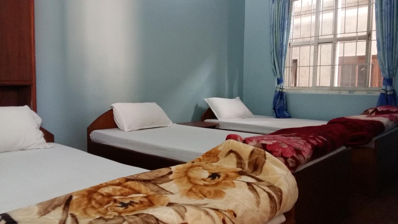 Hotel Bhadrakali Pokhara Inn Bagian luar foto