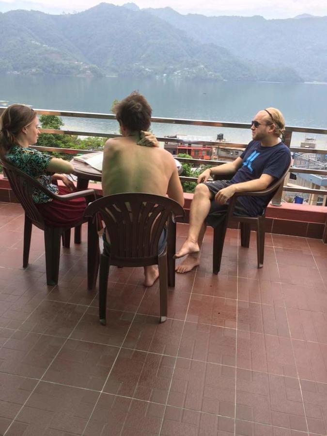 Hotel Bhadrakali Pokhara Inn Bagian luar foto