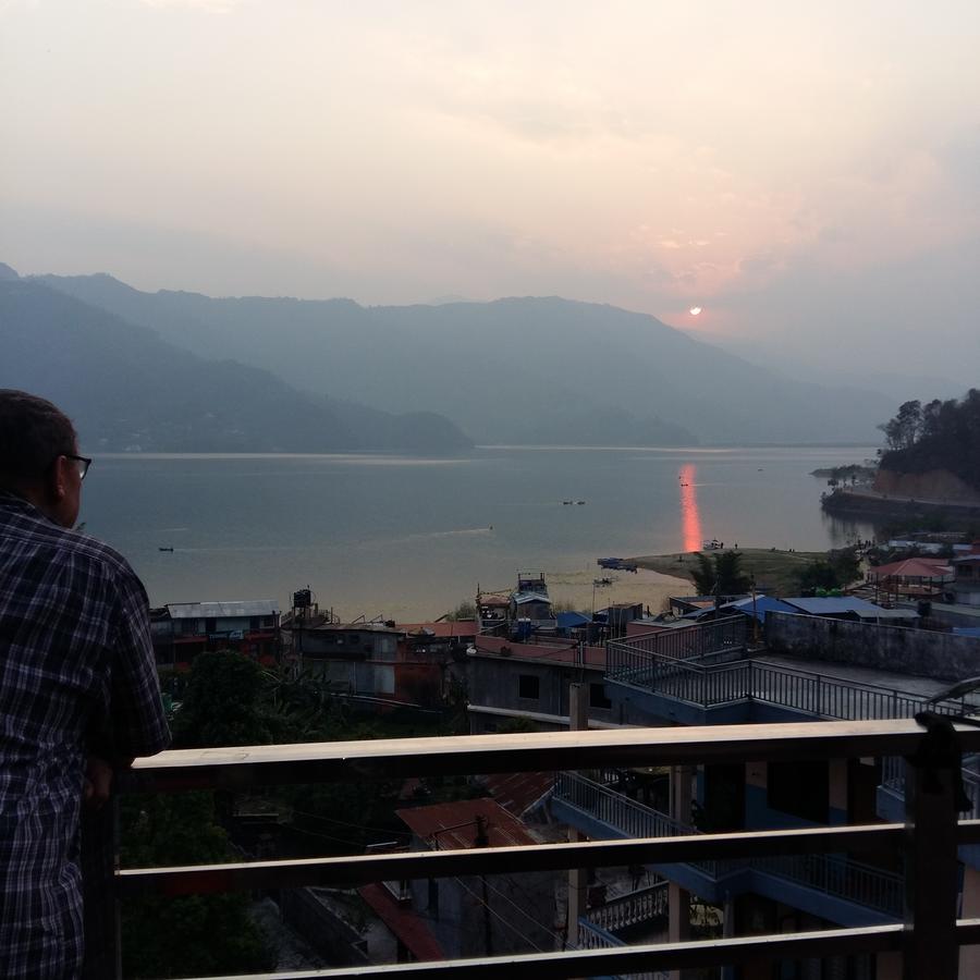 Hotel Bhadrakali Pokhara Inn Bagian luar foto