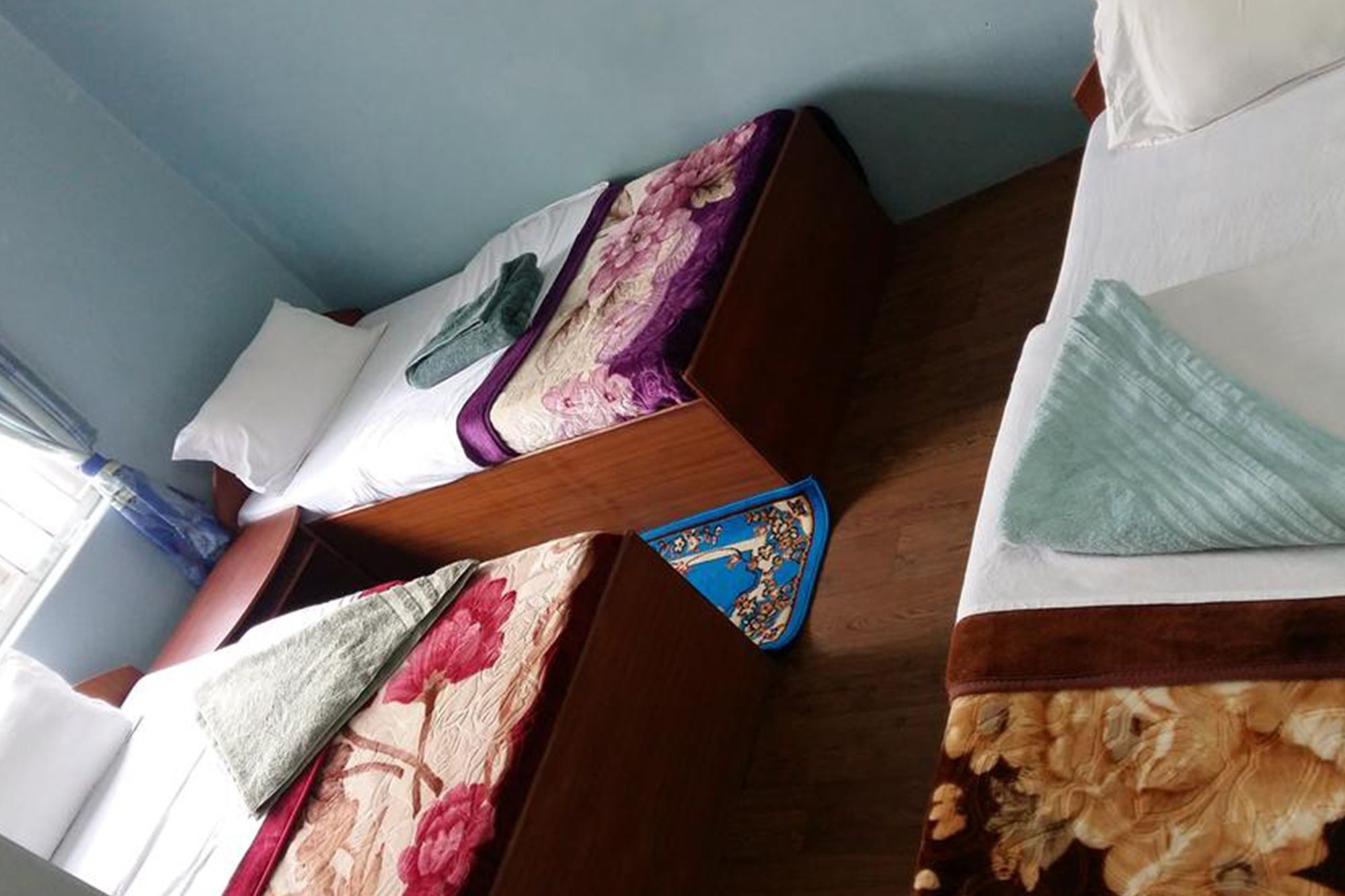 Hotel Bhadrakali Pokhara Inn Bagian luar foto